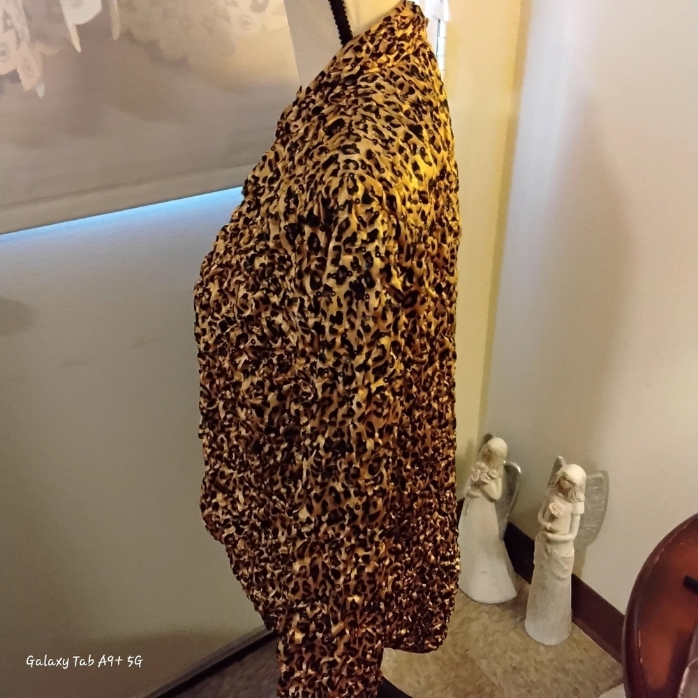 MSK Lightweight Sequined Leopard Print Gathered Zippered Jacket w/Shoulder Pads - Picture 6 of 8